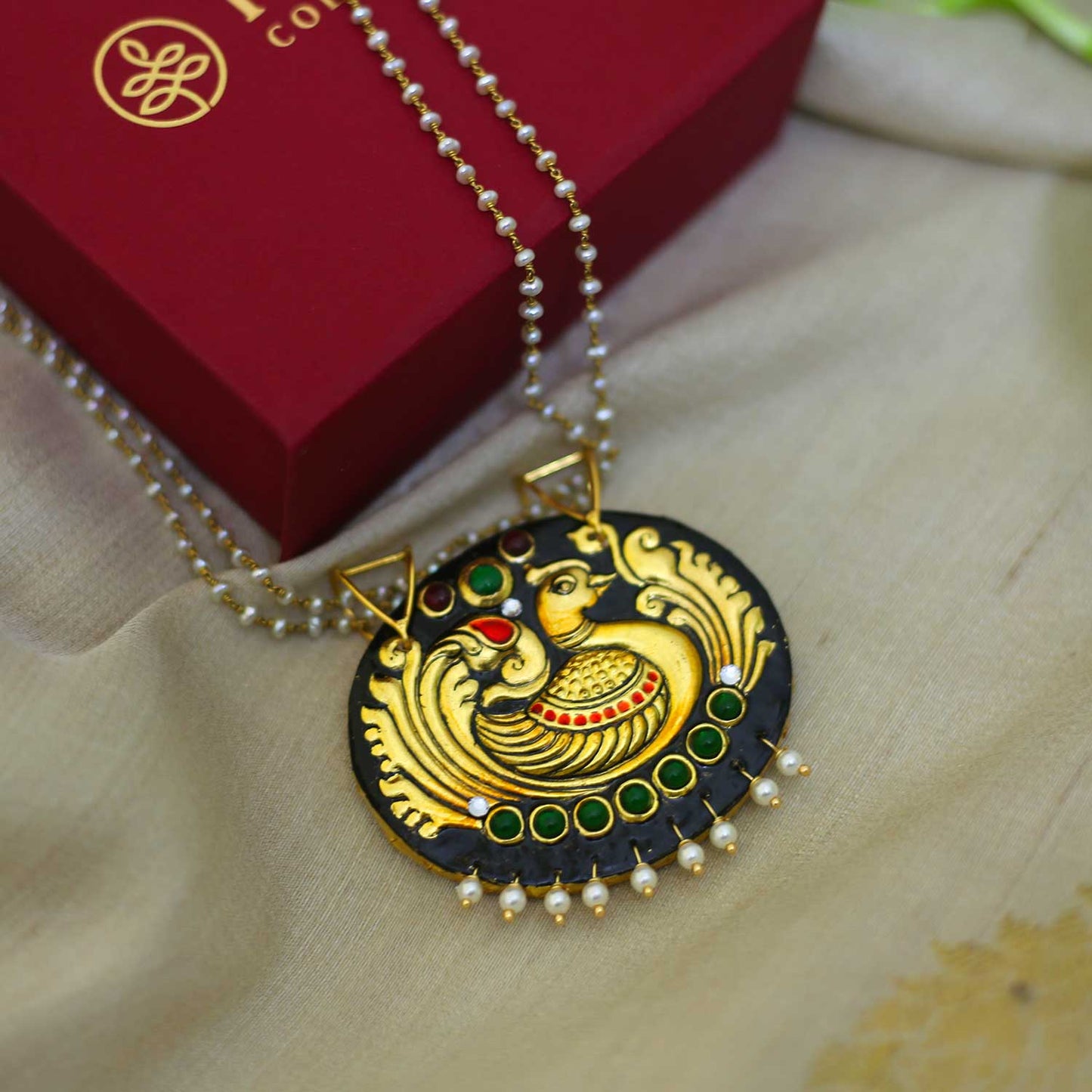 Hamsa Moti Pendant